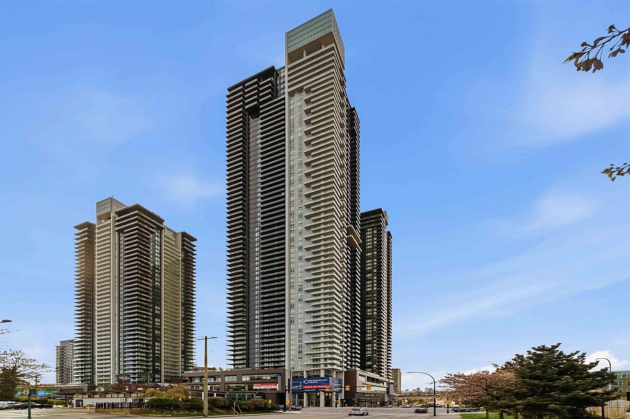 2710 2108 Gilmore Avenue Burnaby, BC - 2