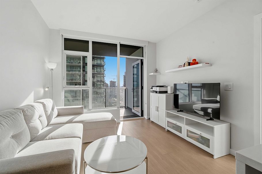 2710 2108 Gilmore Avenue Burnaby, BC - 14