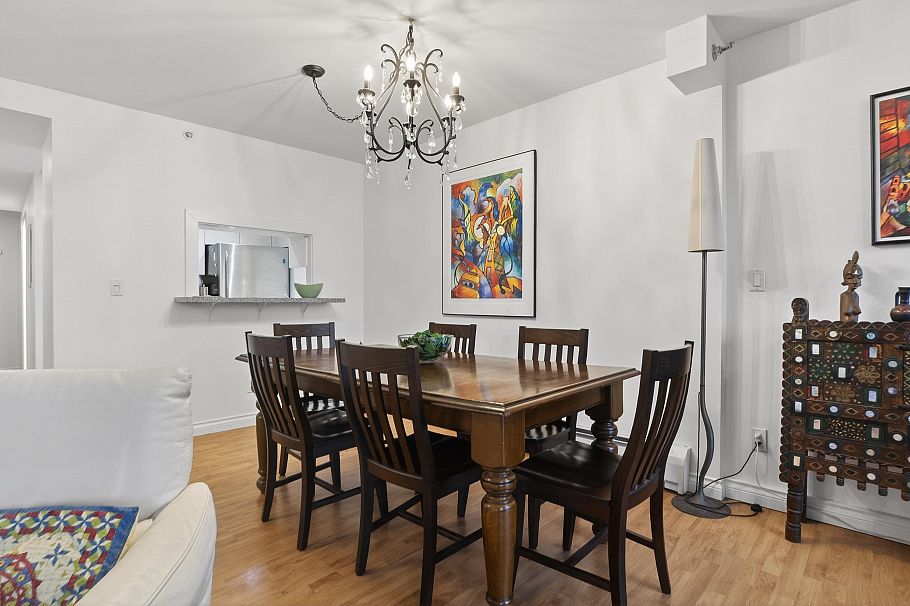 303 1388 Homer Street Vancouver, BC - 5