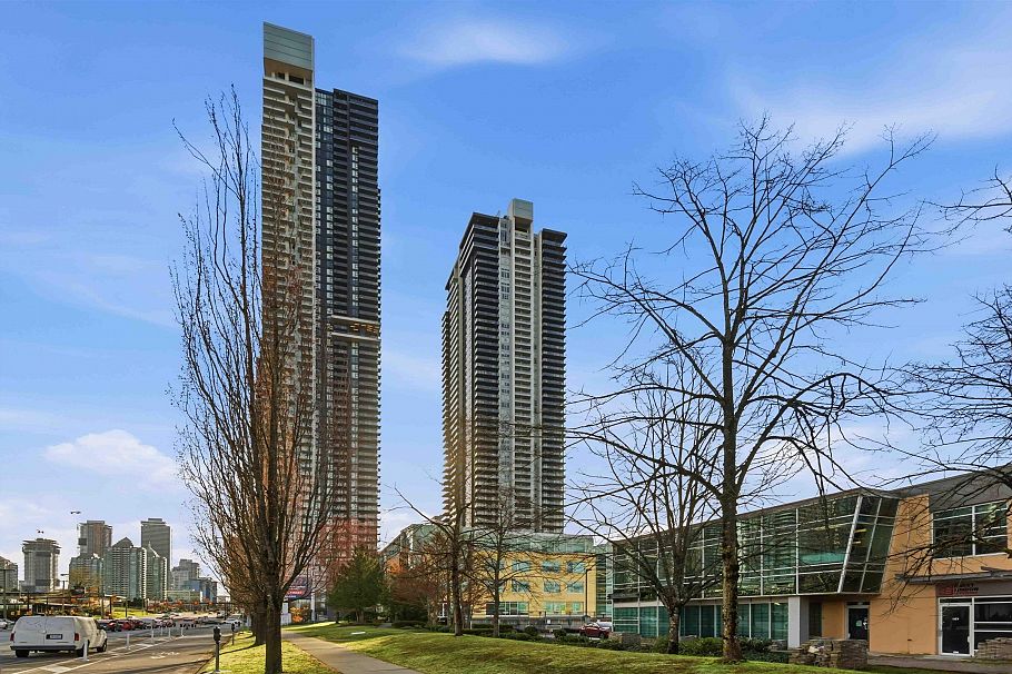 2710 2108 Gilmore Avenue Burnaby, BC - 4