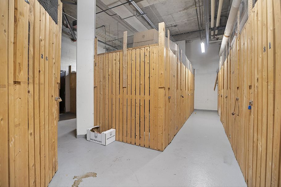 303 1388 Homer Street Vancouver, BC - 27