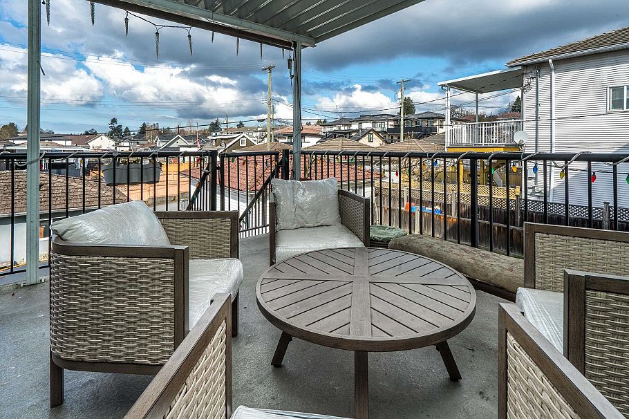 7877 Fraser Street Vancouver, BC - 28