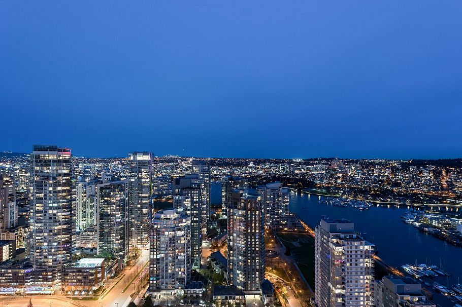 4806 1480 Howe Street Vancouver, BC - 31