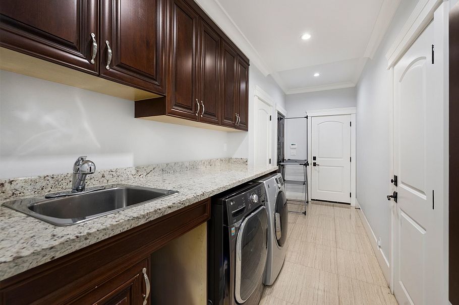 2091 Mclennan Avenue Richmond, BC - 20