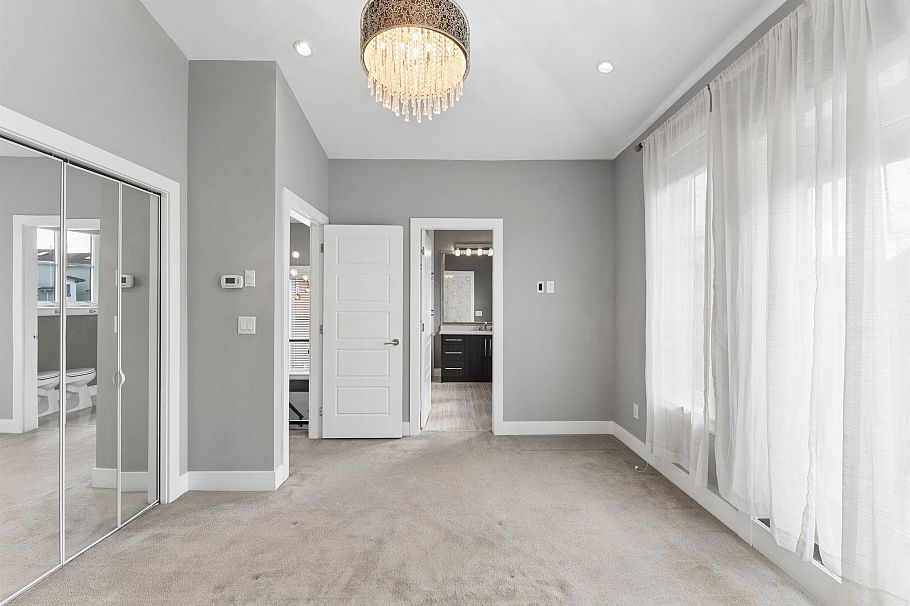 3233 Grant Street Vancouver, BC - 19