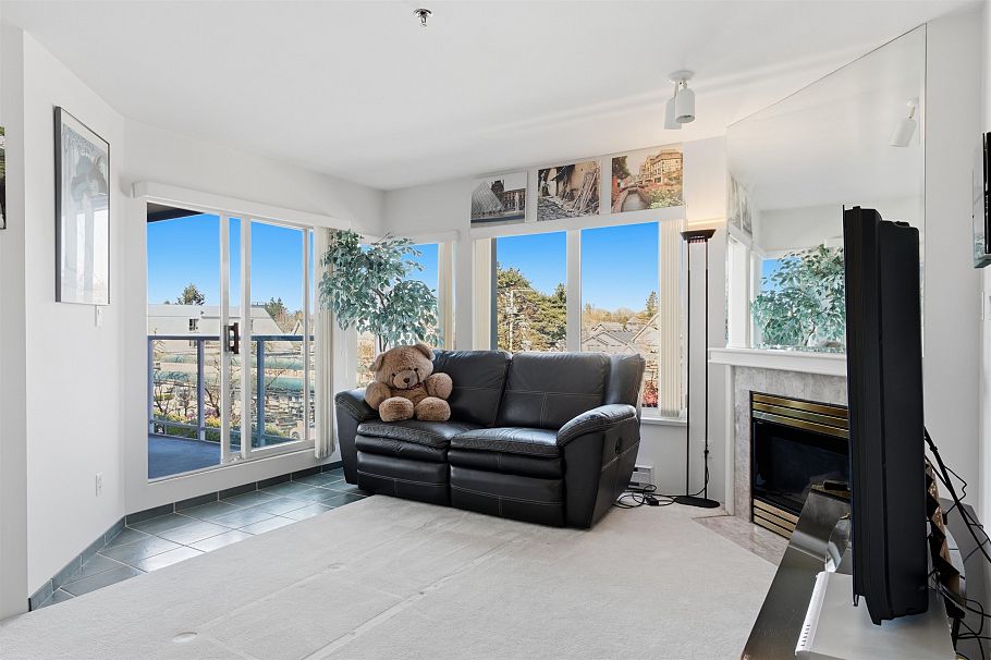 211 3250 W Broadway Vancouver, BC - 6