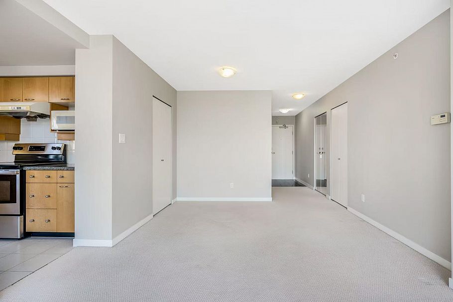 1901 1201 Marinaside Crescent Vancouver, BC - 18