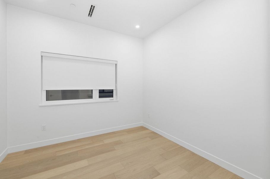 1 727 E 31st Avenue Vancouver, BC - 27