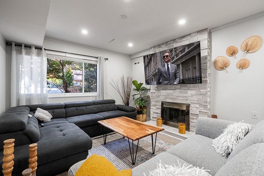 2333 Kirkstone Road North Vancouver, BC - 26