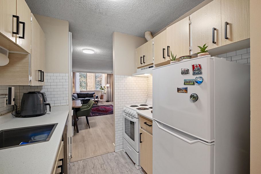 1205 2012 Fullerton Avenue North Vancouver, BC - 13