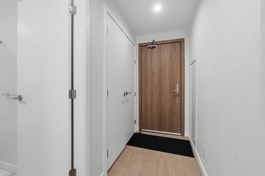 2710 2108 Gilmore Avenue Burnaby, BC - 12