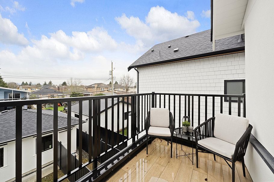 2793 W 21st Avenue Vancouver, BC - 25