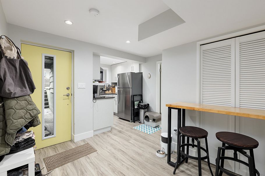 5935 Prince Albert Street Vancouver, BC - 23