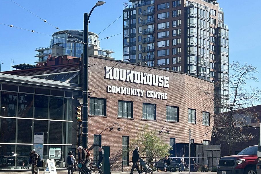 1901 1201 Marinaside Crescent Vancouver, BC - 14