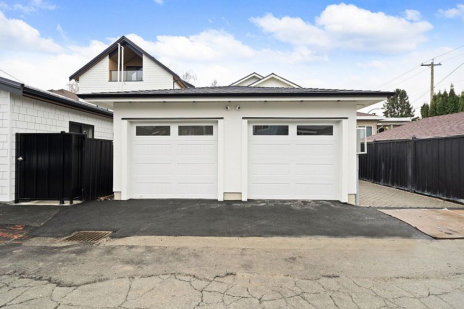 2793 W 21st Avenue Vancouver, BC - 34