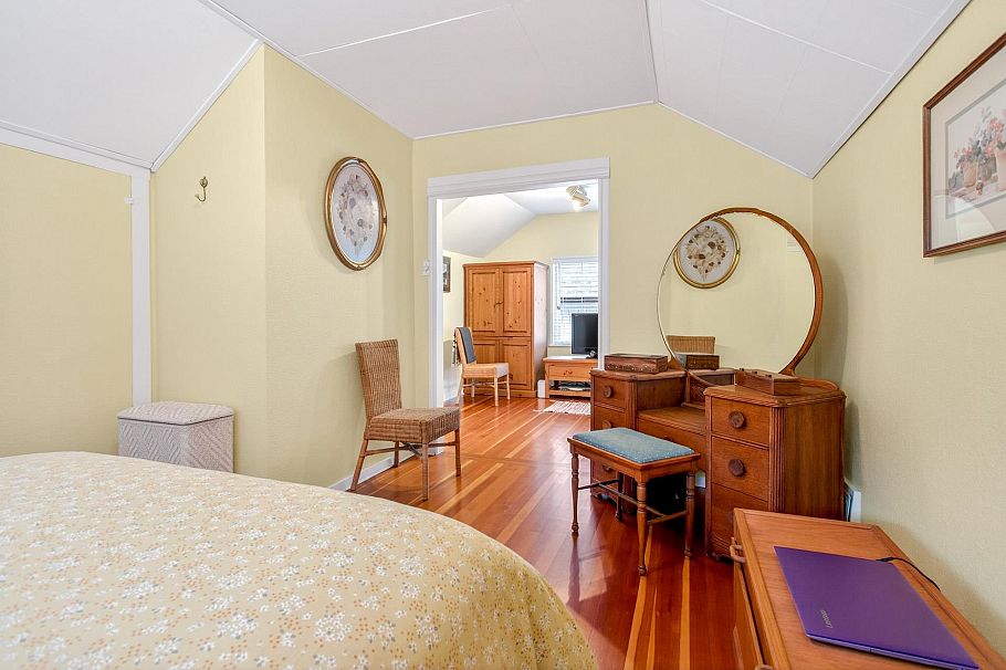 3494 Oxford Street Vancouver, BC - 28