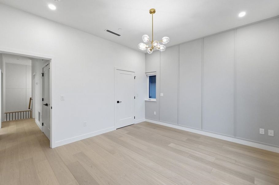 1 727 E 31st Avenue Vancouver, BC - 20