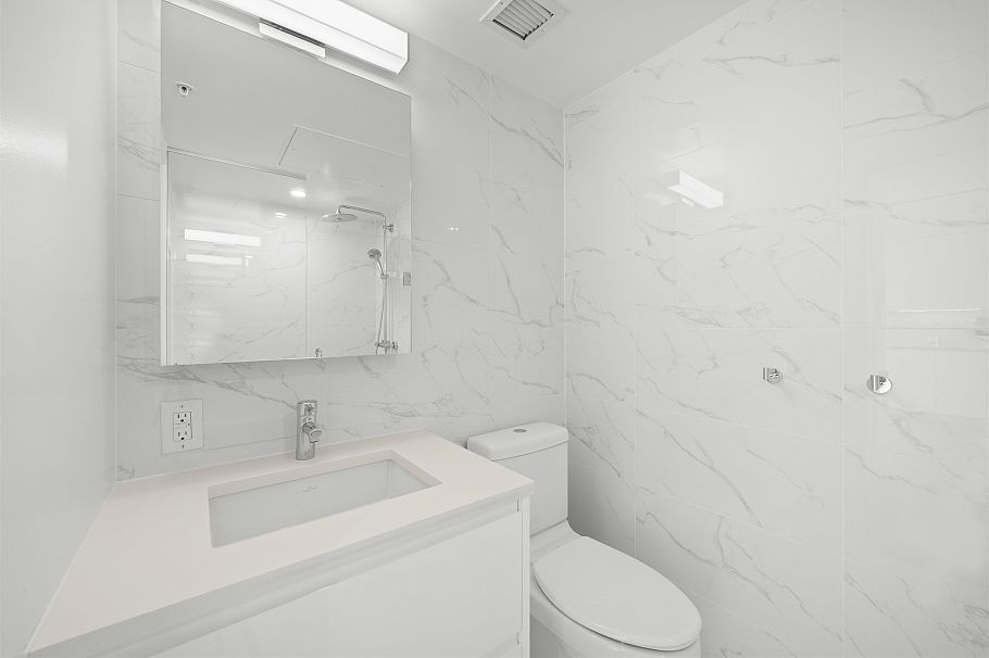 1501 8188 Fraser Street Vancouver, BC - 14