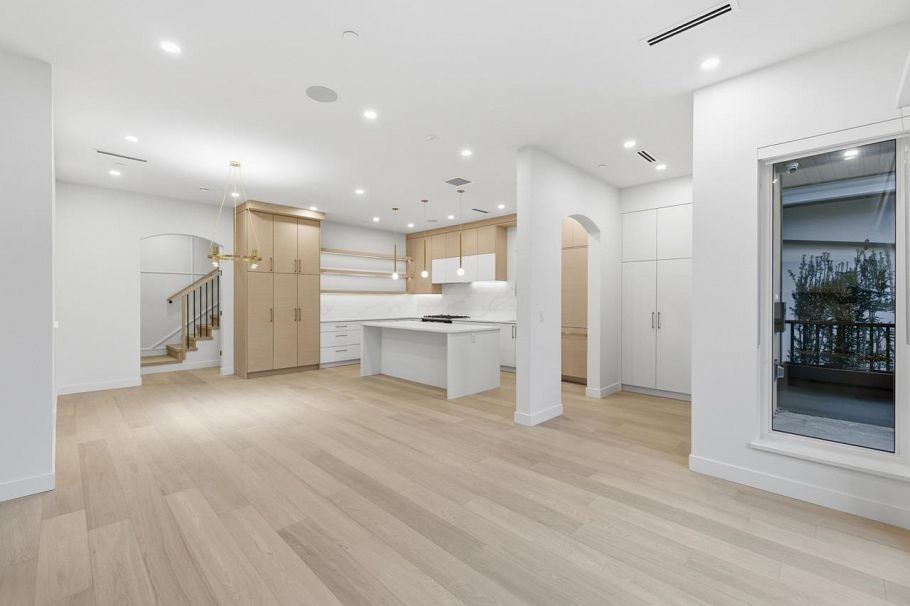 1 727 E 31st Avenue Vancouver, BC - 10