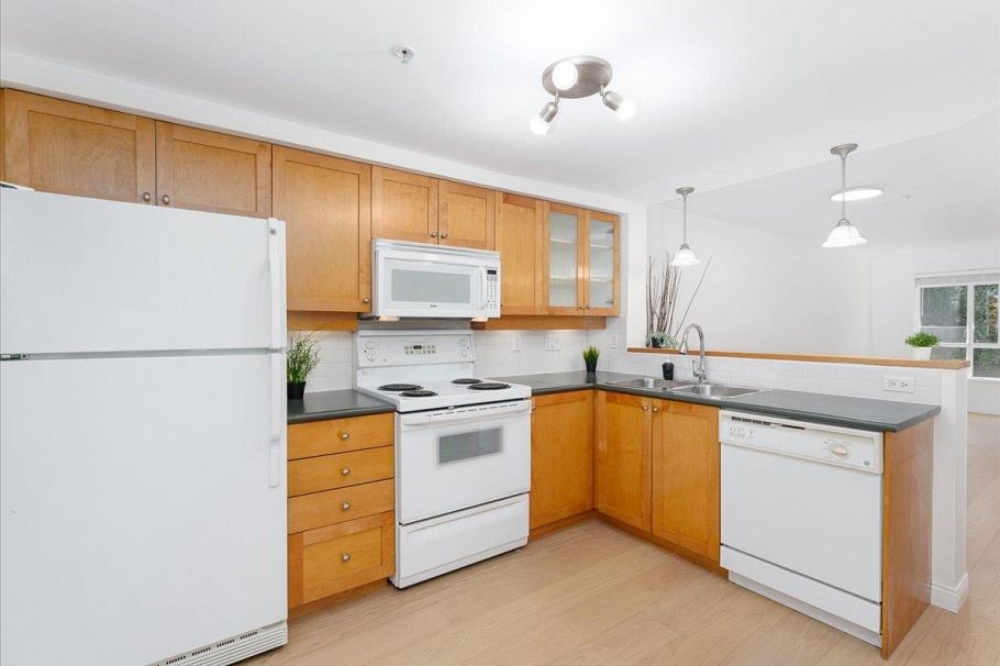 12 288 St. Davids Avenue North Vancouver, BC - 9