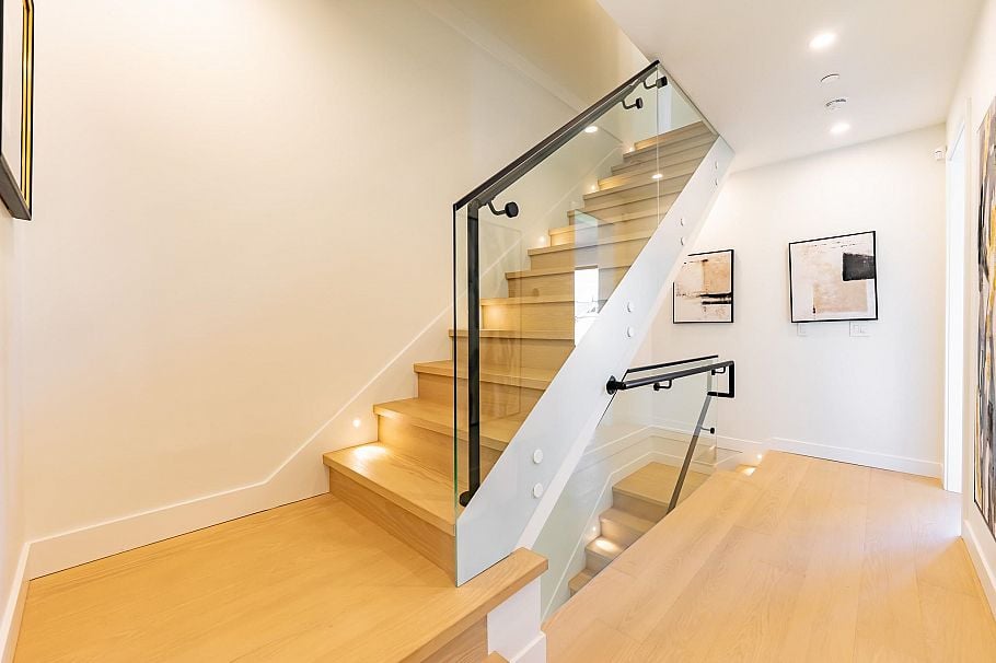 6575 Lime Street Vancouver, BC - 24