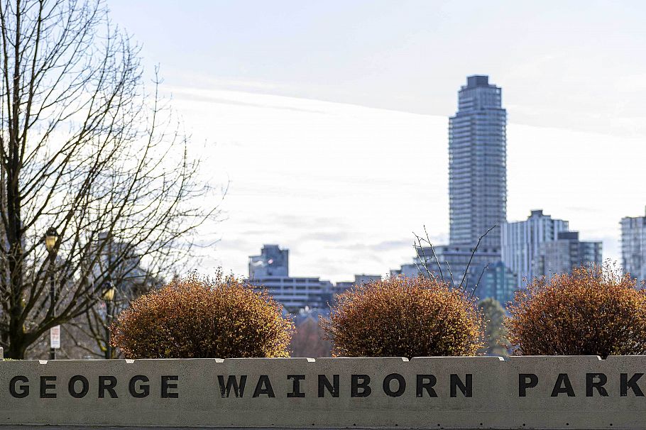 701 1295 Richards Street Vancouver, BC - 32