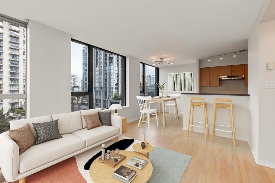 701 1295 Richards Street Vancouver, BC - 5