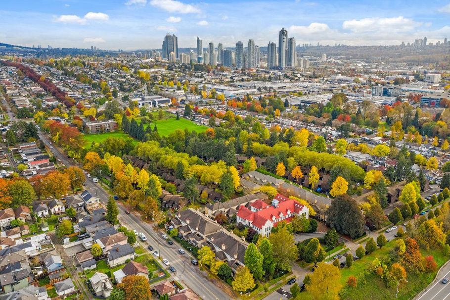 20 3428 Adanac Street Vancouver, BC - 39