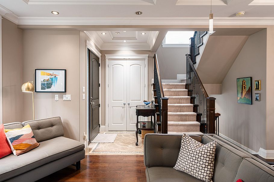 3511 W 15th Avenue Vancouver, BC - 8