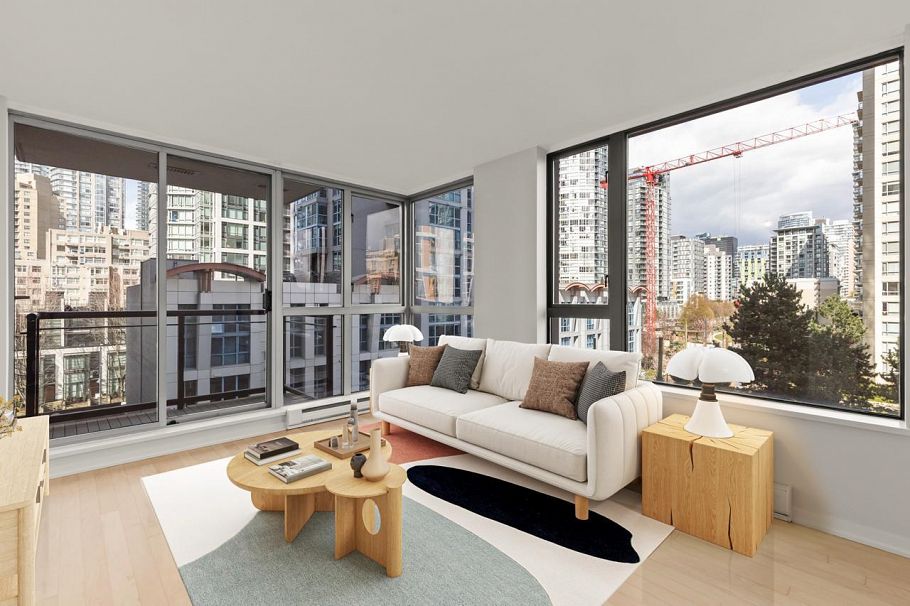 701 1295 Richards Street Vancouver, BC - 1