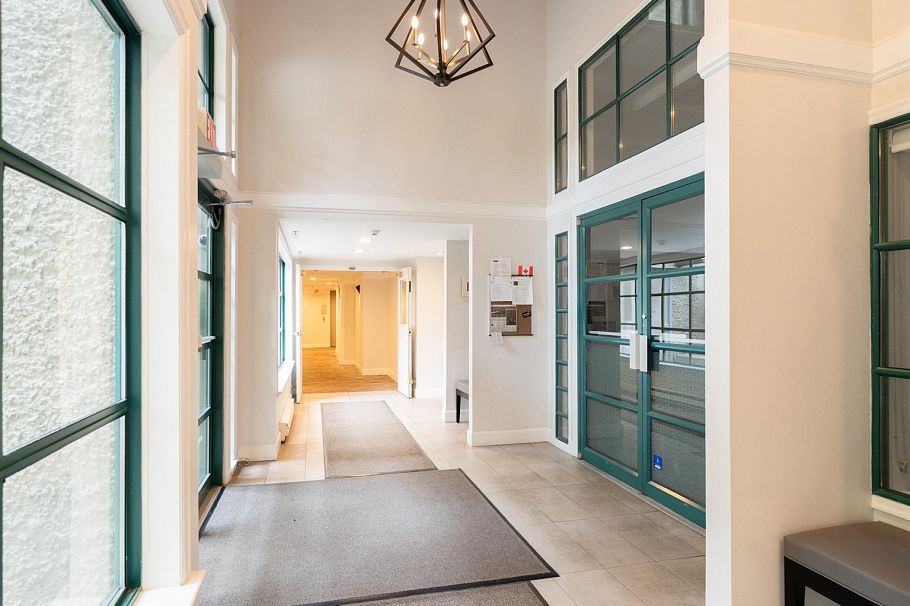 205 3788 W 8th Avenue Vancouver, BC - 23