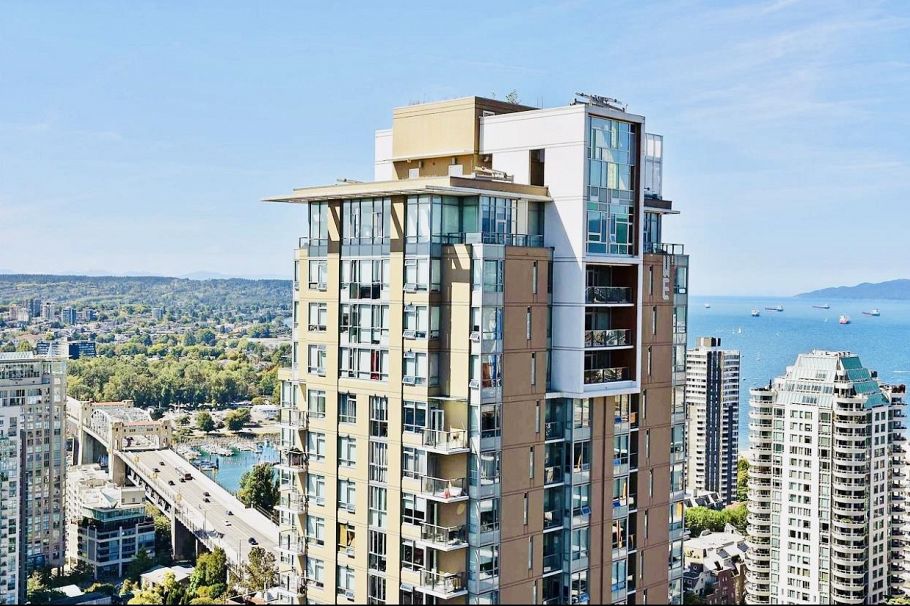 3506 1283 Howe Street Vancouver, BC - 1
