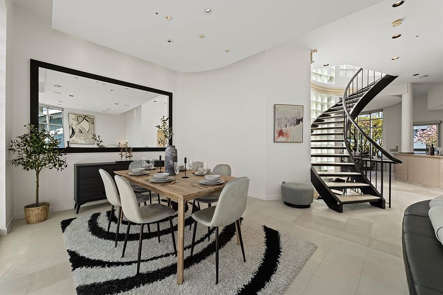 3043 Alma Street Vancouver, BC - 6