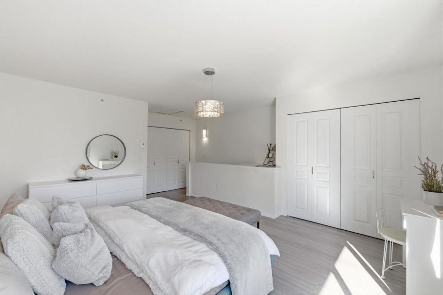 20 3428 Adanac Street Vancouver, BC - 27