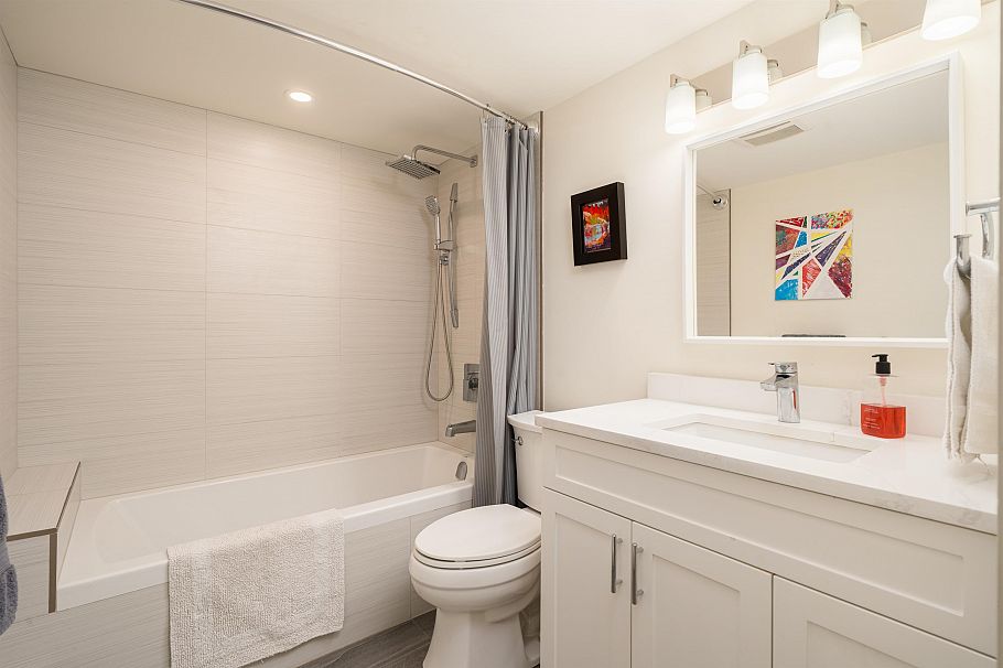 205 3788 W 8th Avenue Vancouver, BC - 12