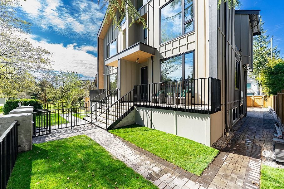 6575 Lime Street Vancouver, BC - 38