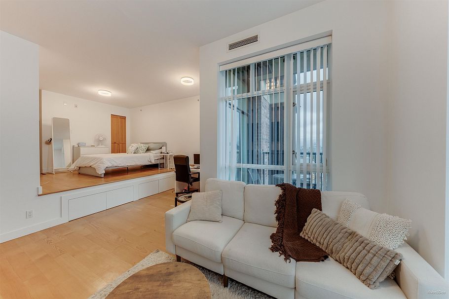 321 2515 Ontario Street Vancouver, BC - 22