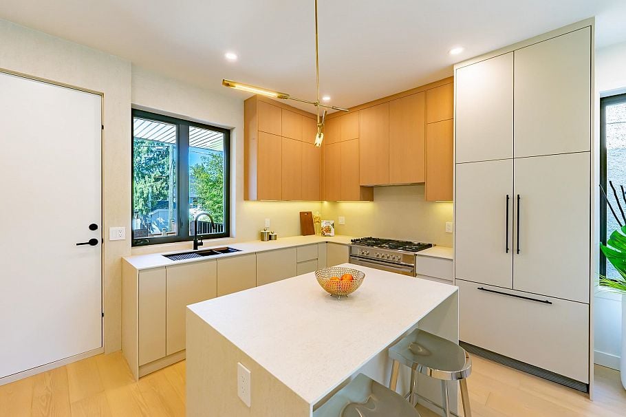 6575 Lime Street Vancouver, BC - 5