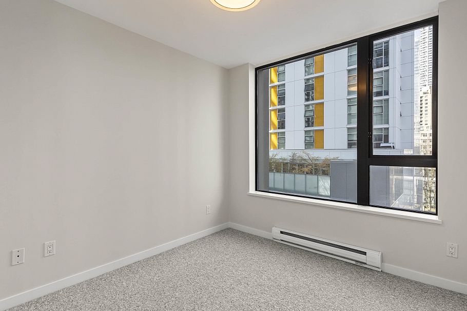 701 1295 Richards Street Vancouver, BC - 18