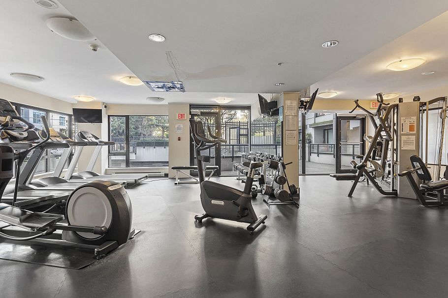 701 1295 Richards Street Vancouver, BC - 26