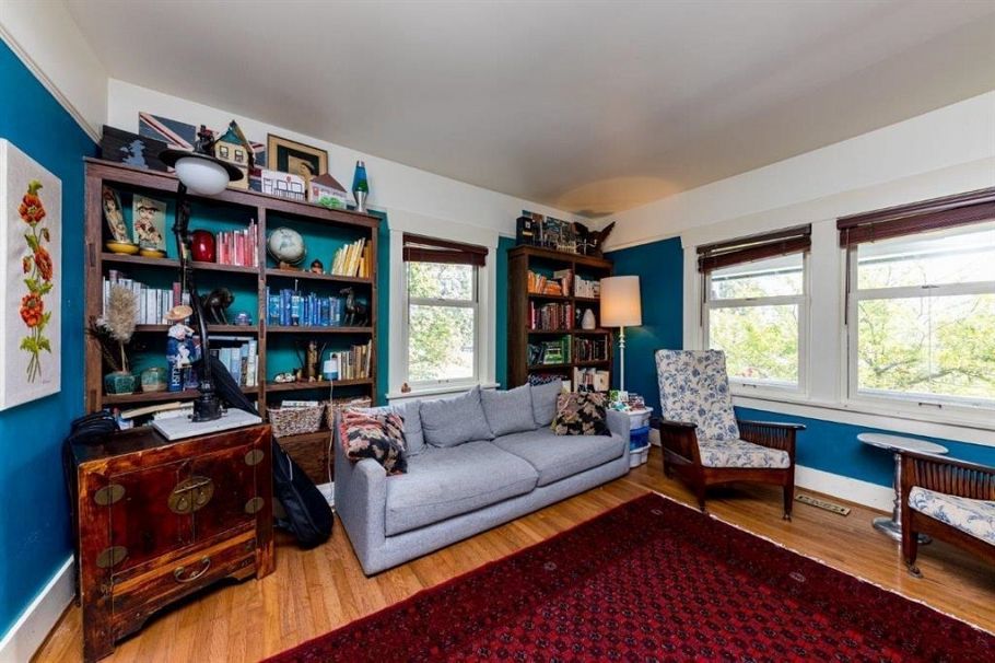 364 E 14th Street North Vancouver, BC - 8