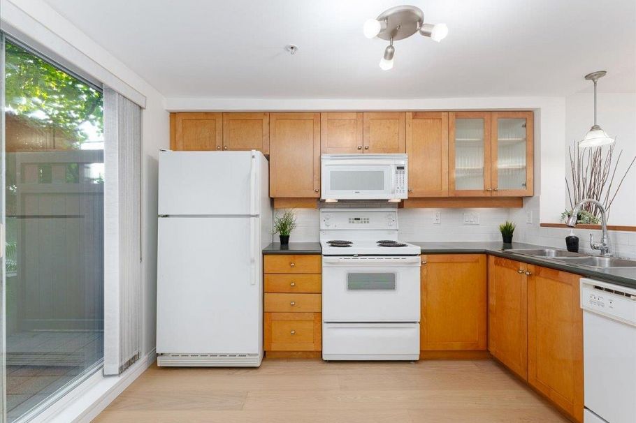 12 288 St. Davids Avenue North Vancouver, BC - 8