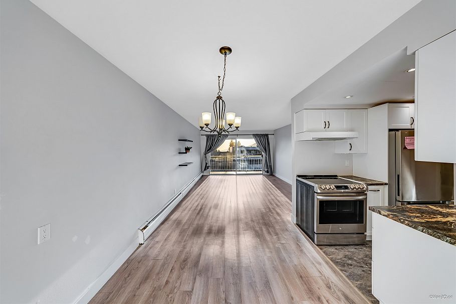 320 3080 Lonsdale Avenue North Vancouver, BC - 6