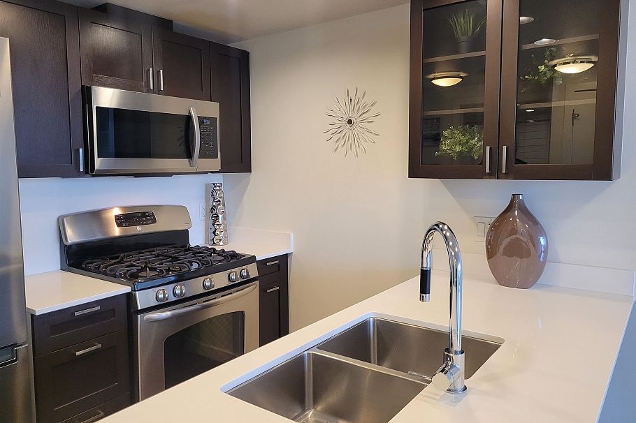 719 4818 Eldorado Mews Vancouver, BC - 7