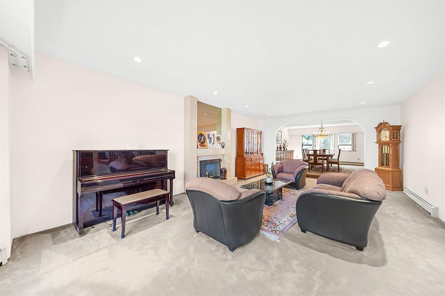 6668 Selkirk Street Vancouver, BC - 4