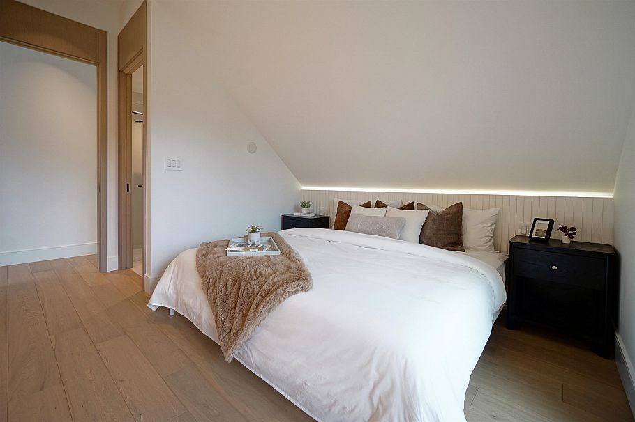 1 4634 W 15th Avenue Vancouver, BC - 20