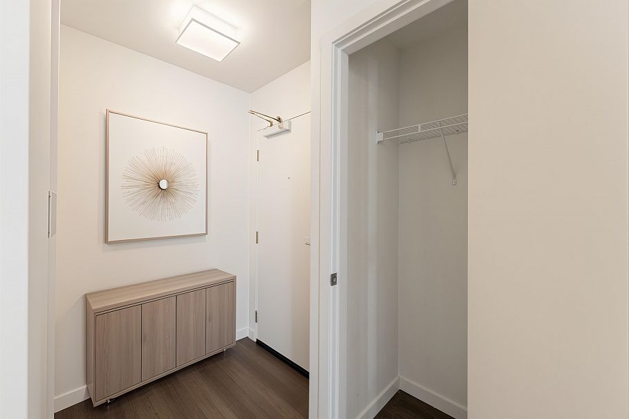 320 5665 Boundary Road Vancouver, BC - 9