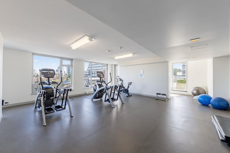 320 5665 Boundary Road Vancouver, BC - 29