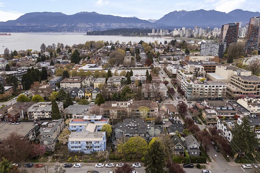 103 1925 W 2nd Avenue Vancouver, BC - 31