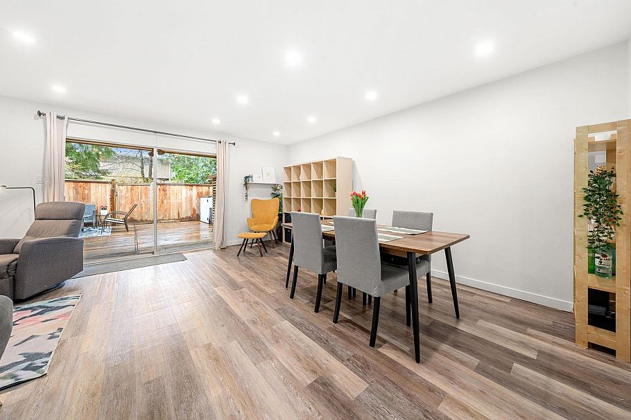 2315 Mountain Highway North Vancouver, BC - 17